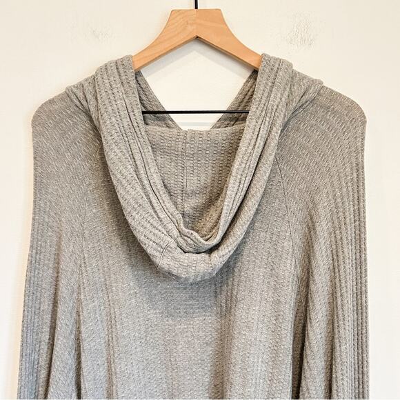 Chaser Waffle Knit Oversized Top Gray Size M - Picture 7 of 8